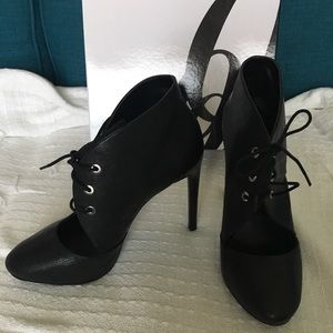 Nine West Nicolette Leather Lace Up Bootie